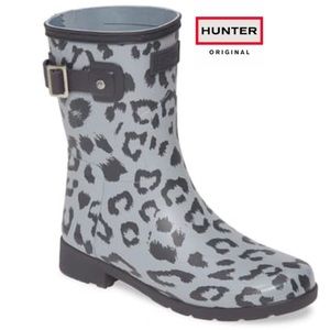 HUNTER Original Leopard Print Refined Short Waterproof Rain Boot Luna Stormygrey